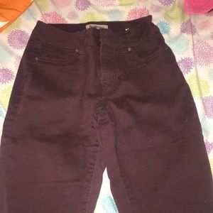 Maroon mid waisted skinny jeans